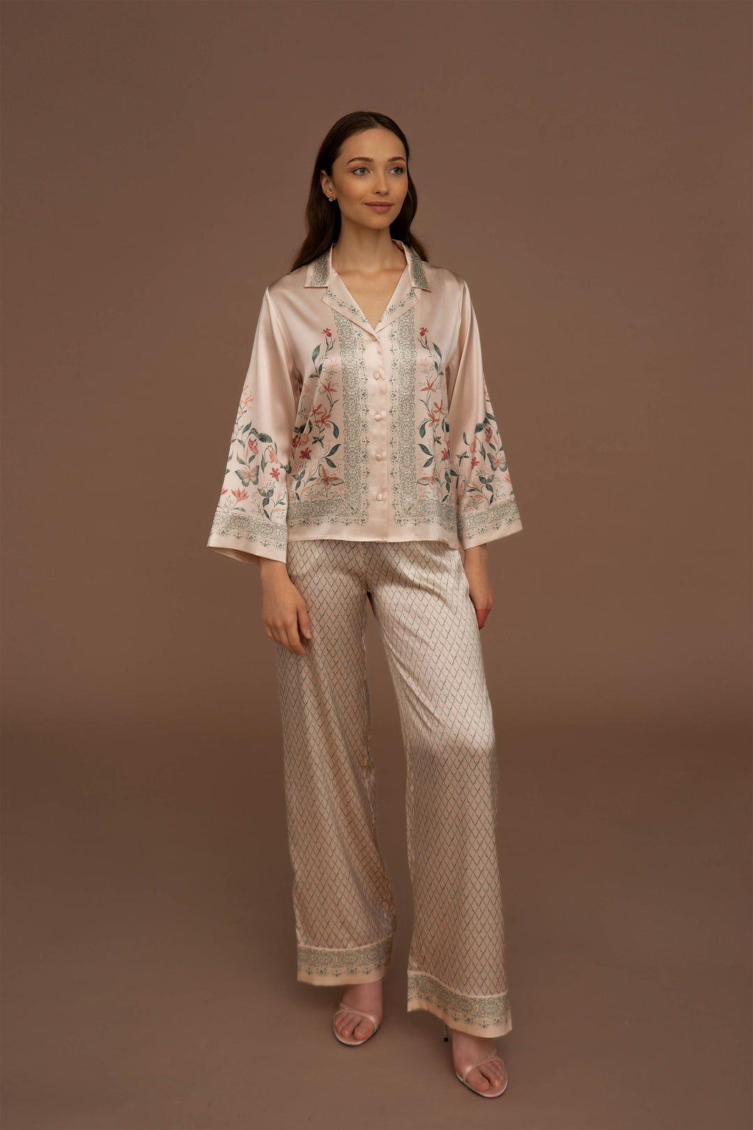 Pearl of Medina green pants