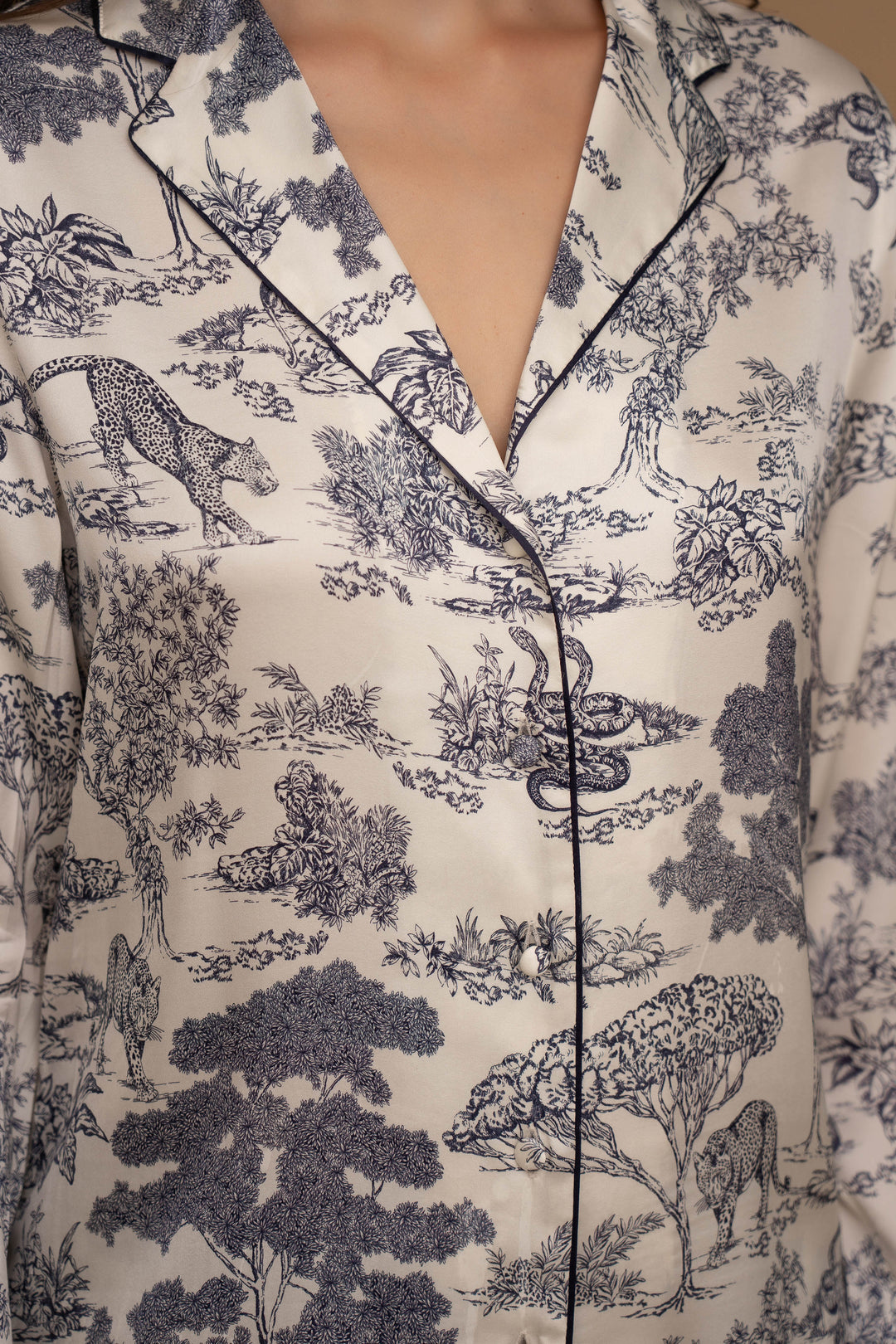 Toile de Jouy blouse